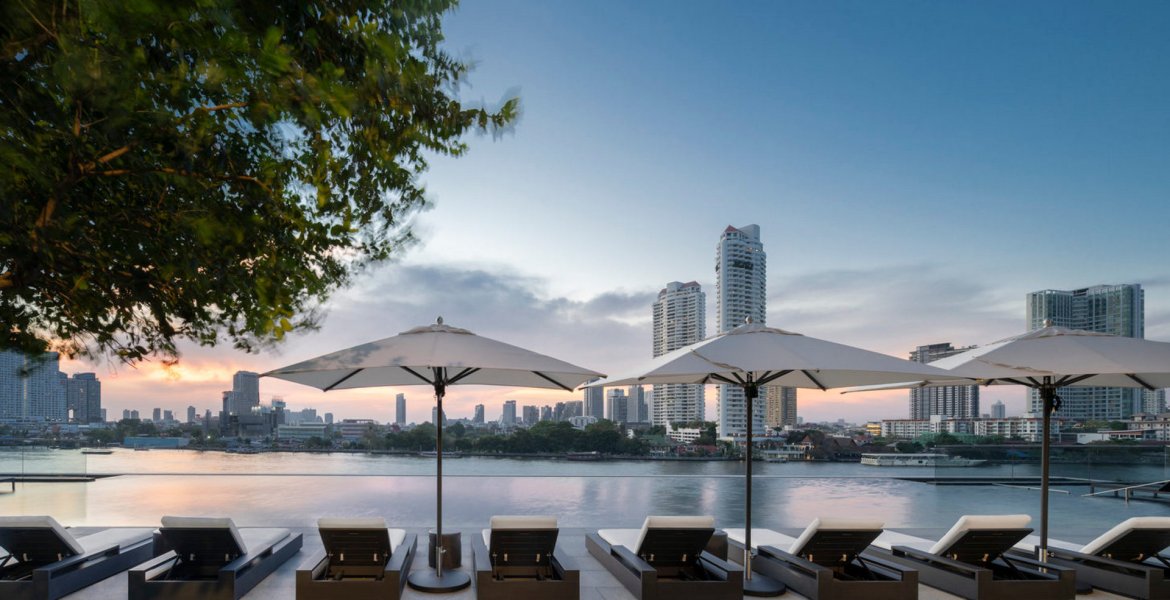 Four Seasons Private Residences 8