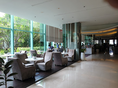 Four Seasons Private Residences 18